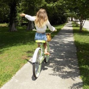 Meet your Posher, Izzy